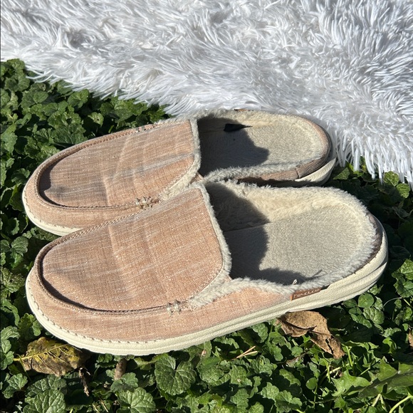 Hey Dude Lexi Slip On Mules Shoes Faux Fur 
Sparkling Pink Gold Women’s Size 8 - Picture 2 of 15